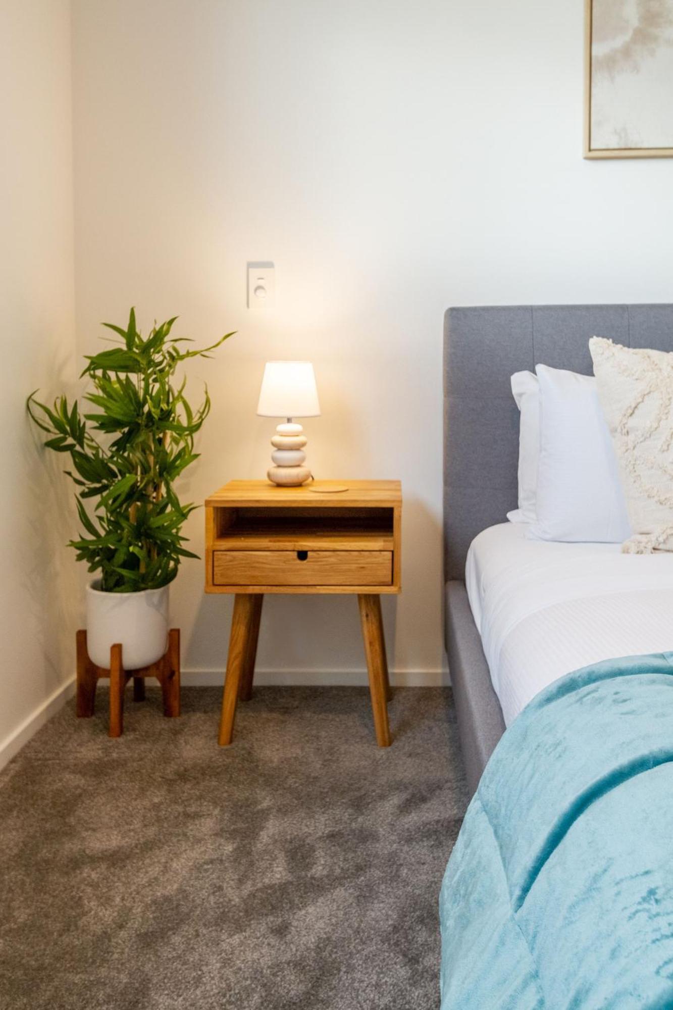 Executive Suite On Lichfield Street - 2 Bed 2 Bath Christchurch Dış mekan fotoğraf