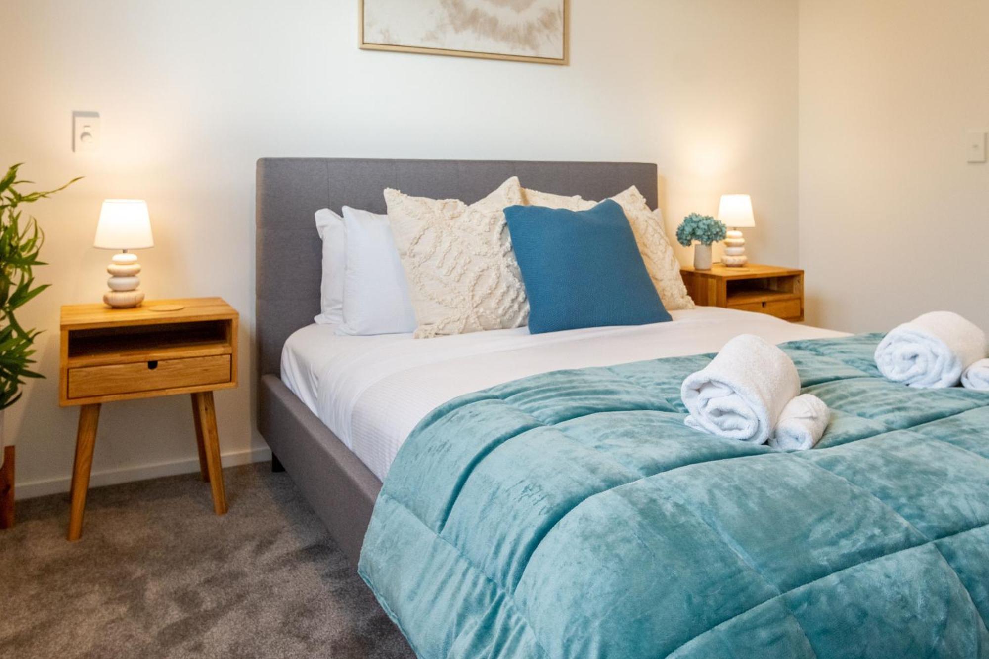 Executive Suite On Lichfield Street - 2 Bed 2 Bath Christchurch Dış mekan fotoğraf